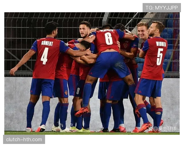 瑞士国脚加盟德甲劲旅，球队战力升级引热议