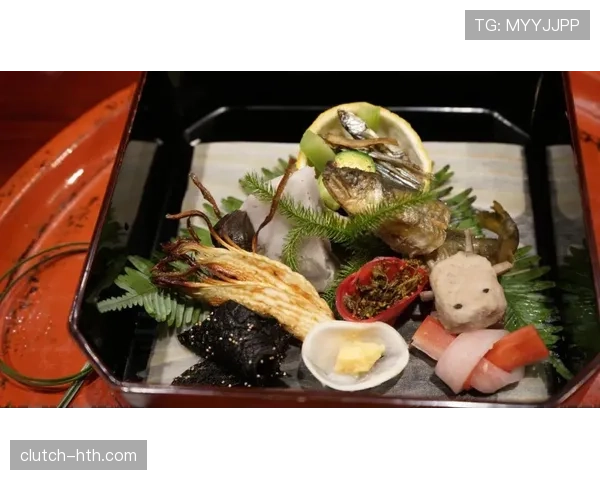 朱雪莹训练完直接拎爱马仕去吃人均3000的日料？